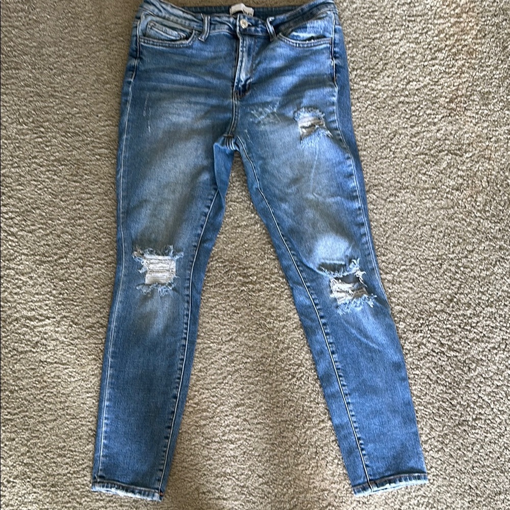 Vervet Women's Blue Distressed Skinny Jeans. Sz 30
